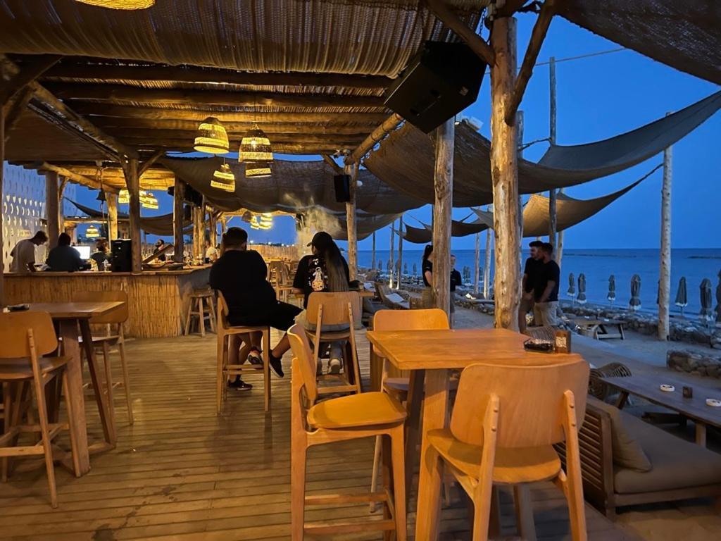 Venus Lighthouse 2B, Sea-View, Paphos Centerアパートメント エクステリア 写真