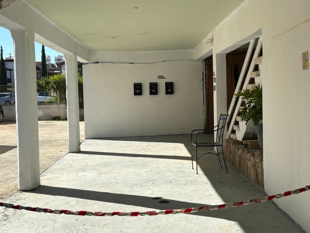 Venus Lighthouse 2B, Sea-View, Paphos Centerアパートメント エクステリア 写真